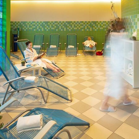 Recknitztal-Hotel マルロー エクステリア 写真