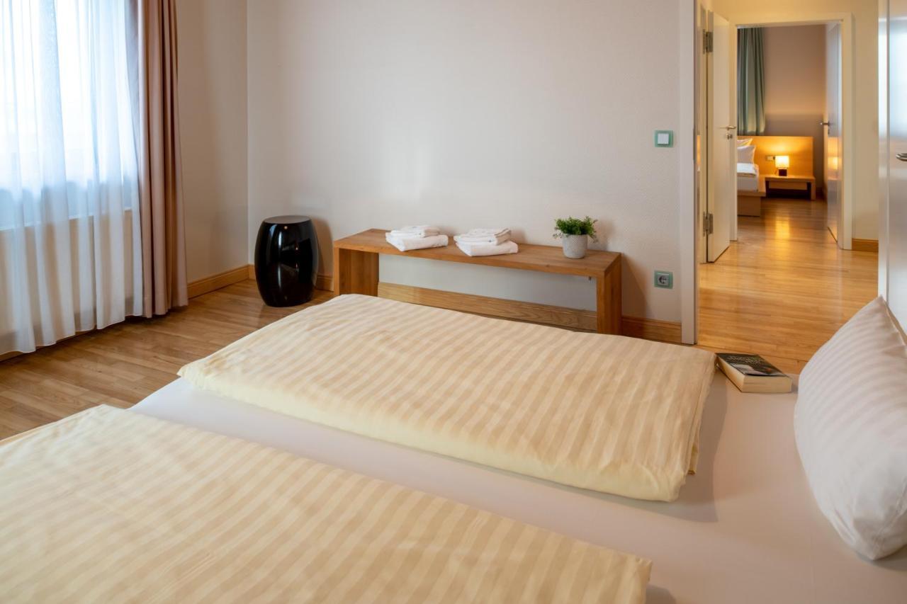 Recknitztal-Hotel マルロー エクステリア 写真